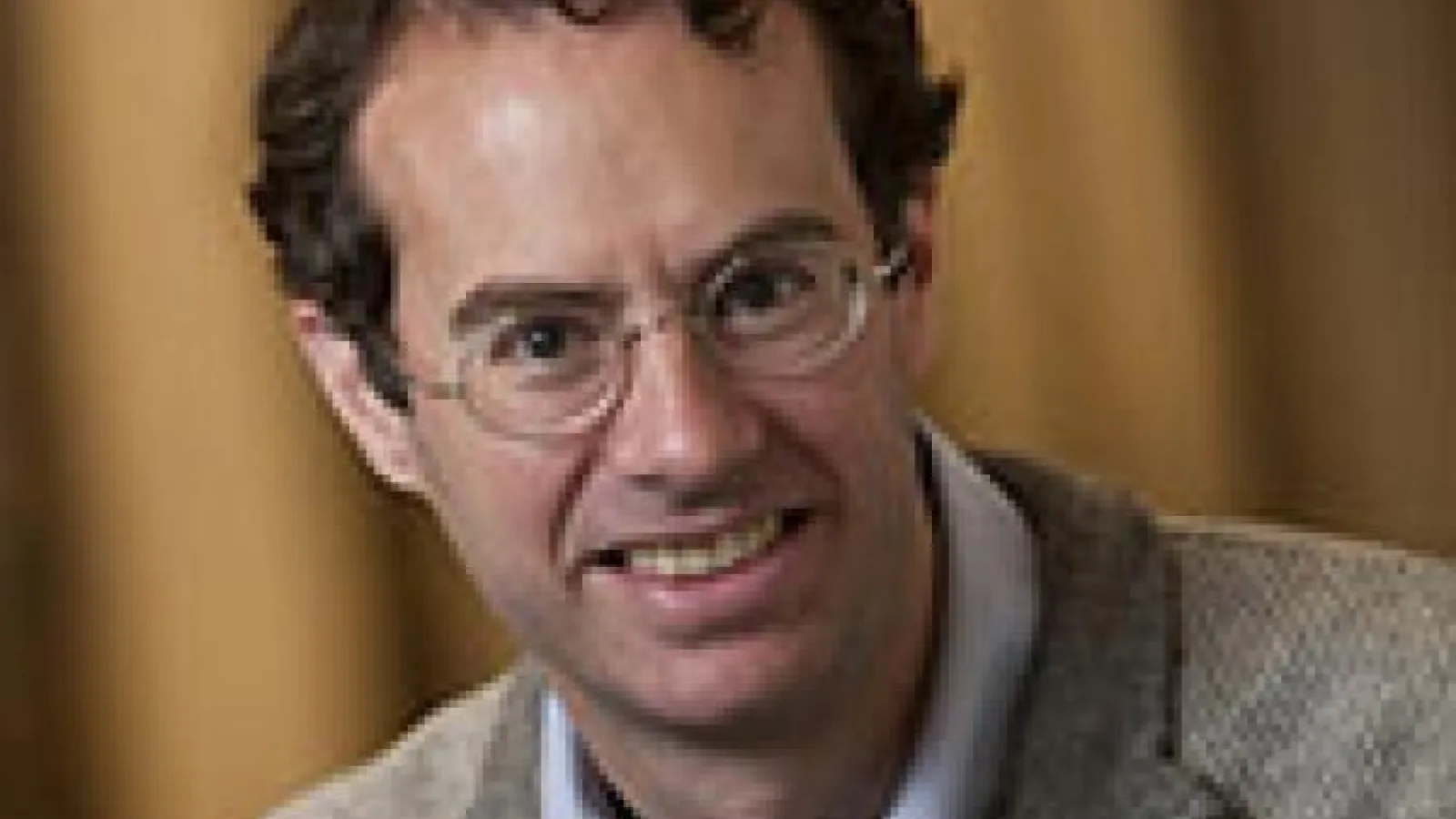 Headshot of Dr. Weinberg