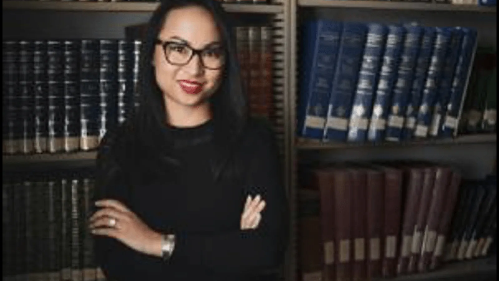 Headshot of Dr. Kimberly Hoang