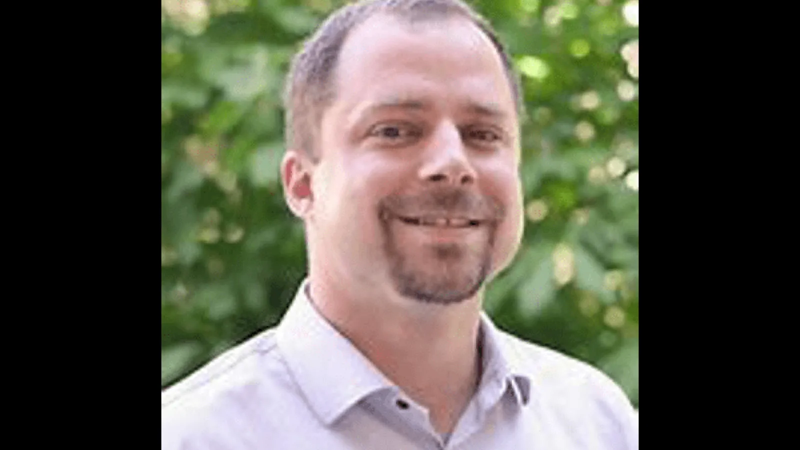 Headshot of Dr. Ashton Verdery