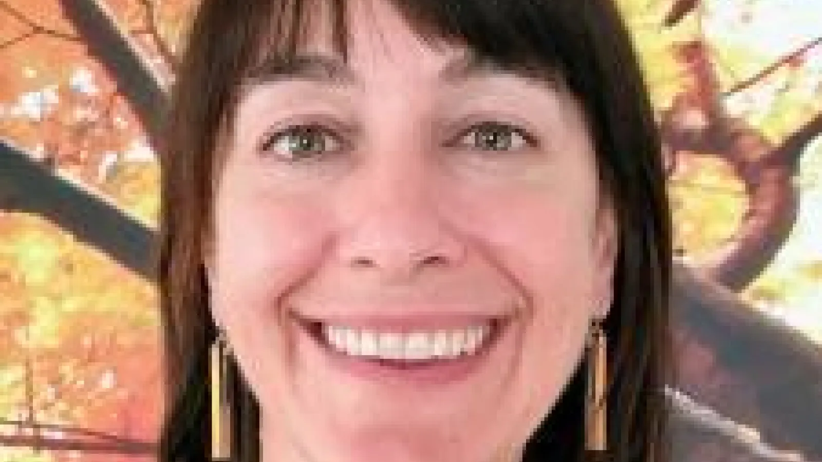 Dr. Alia Dietsch Headshot