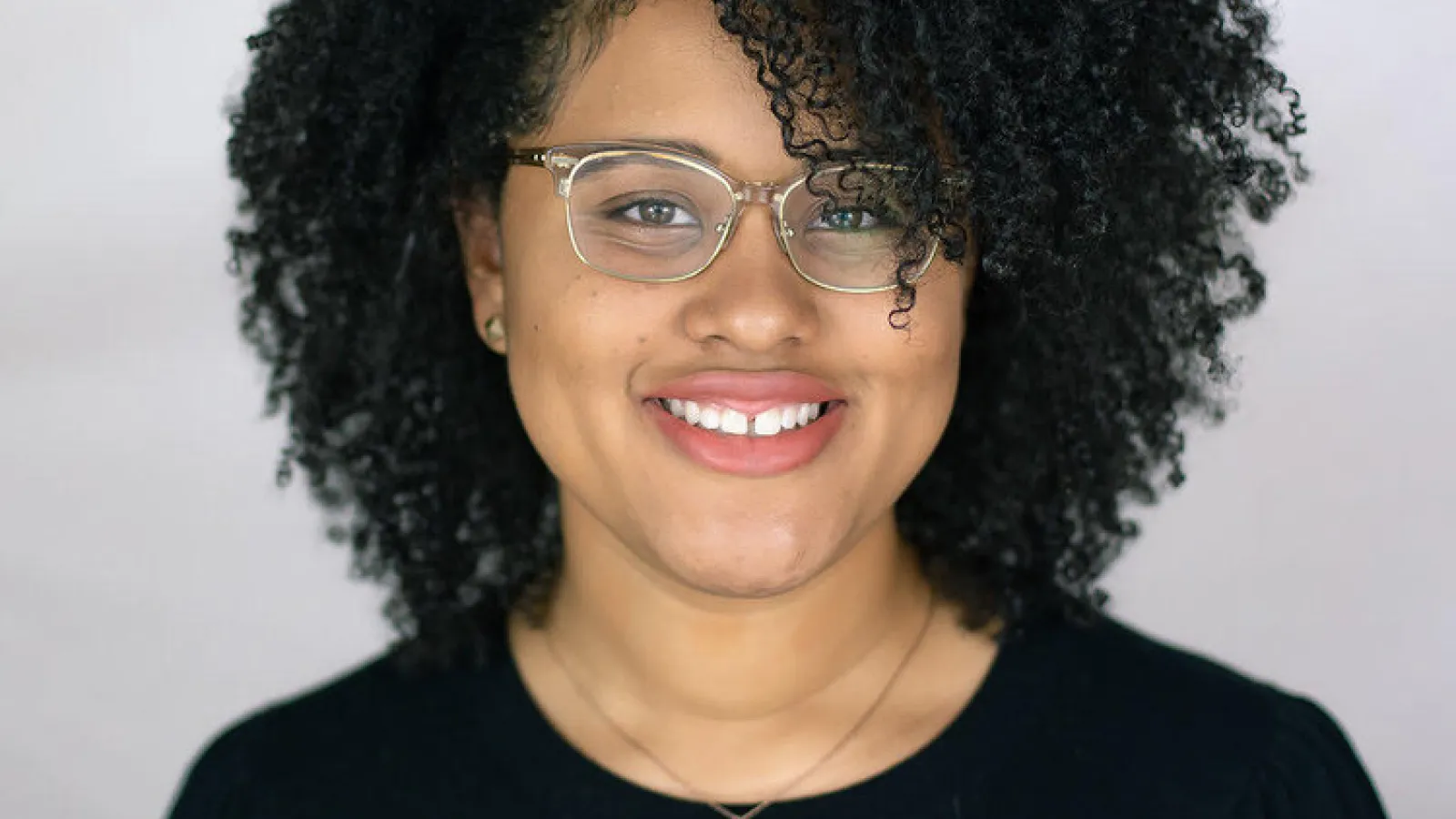 Mia Brantley Headshot