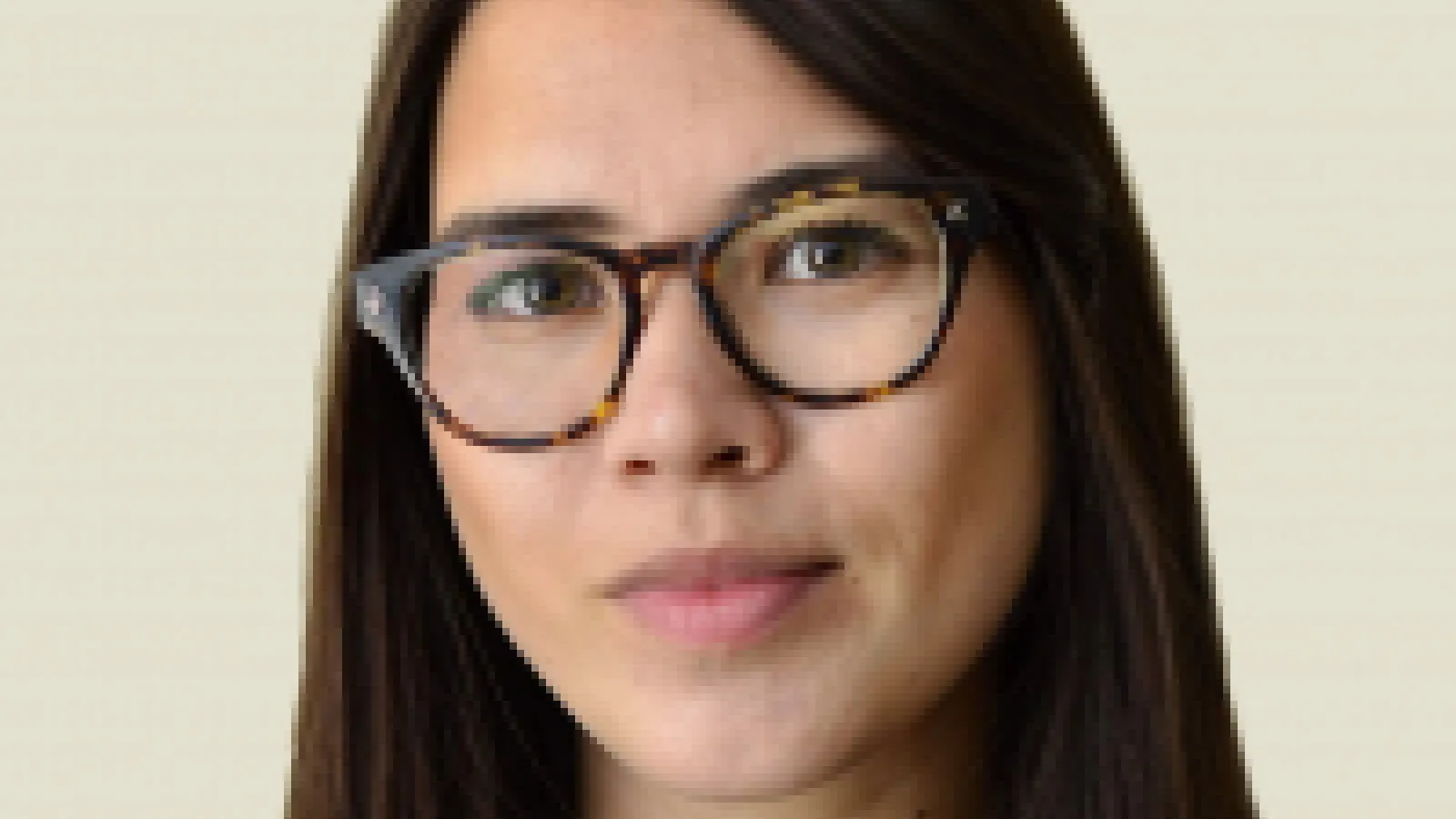 Patricia Louie Headshot