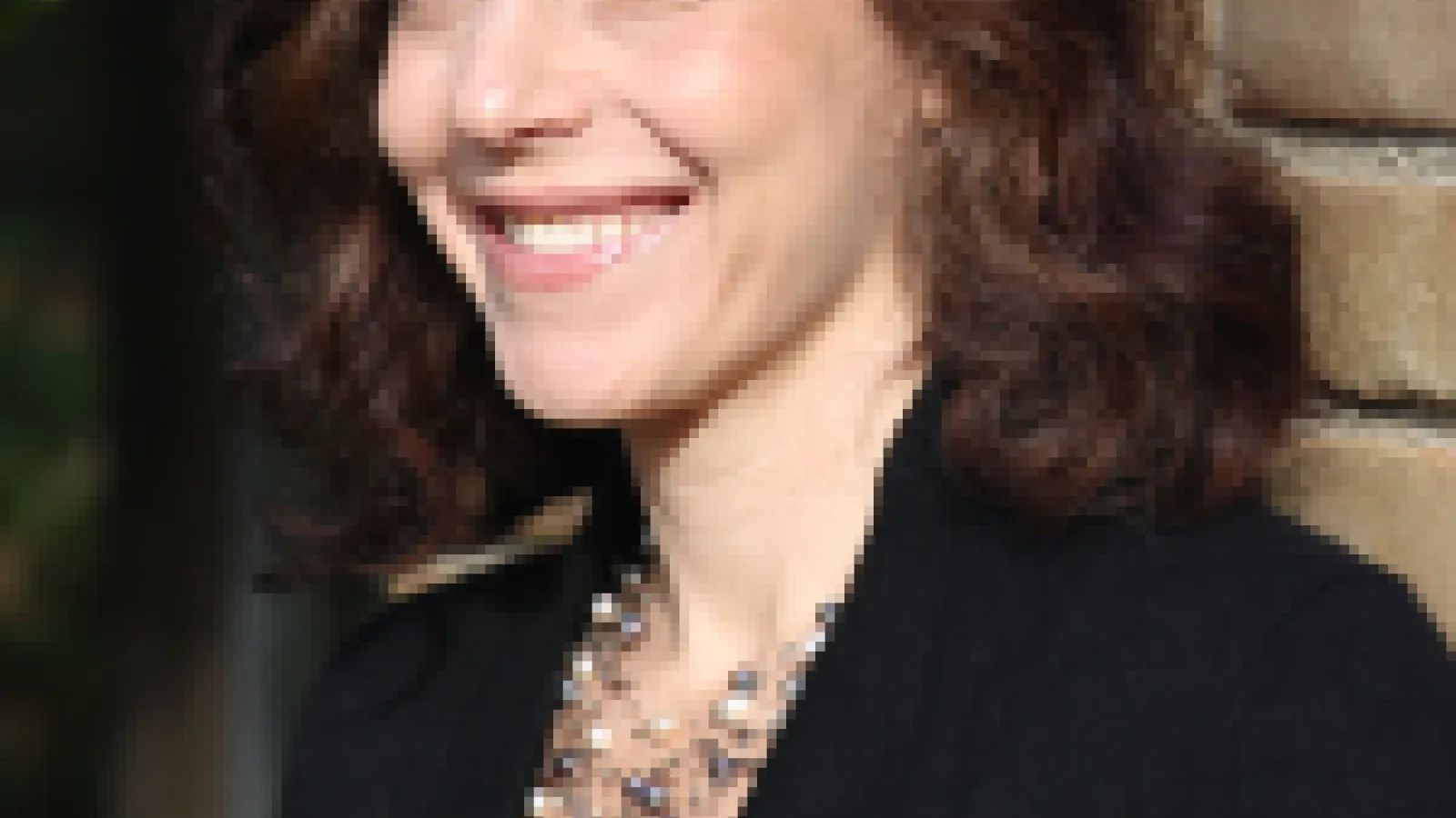 Maria Gallo headshot