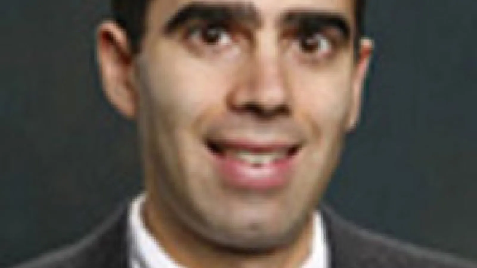 Head shot of Robert Greenbaum