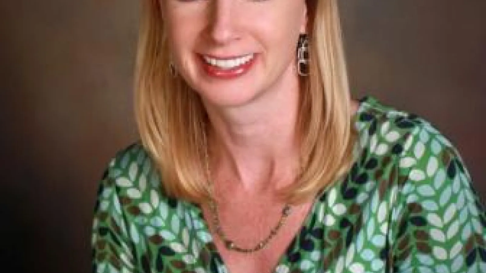 Head shot of Stacy Drury