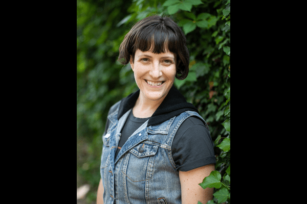 Headshot of Dr. Rin Reczek