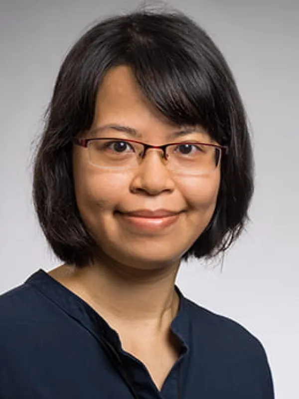 Huyen_Le_Headshot